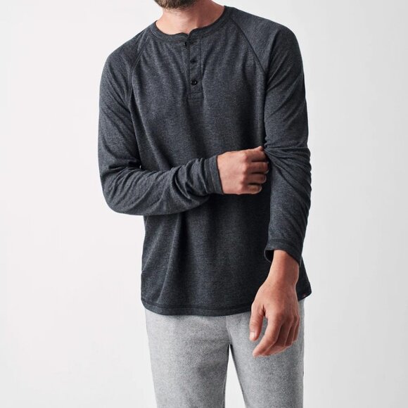 [Like new] Faherty Long-Sleeve Newport Cloud Henley - Picture 1 of 7